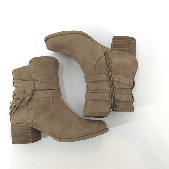 Kookaburra by UGG Kenz Western Suede Tassel Ankle Boot - Picture 7 of 13